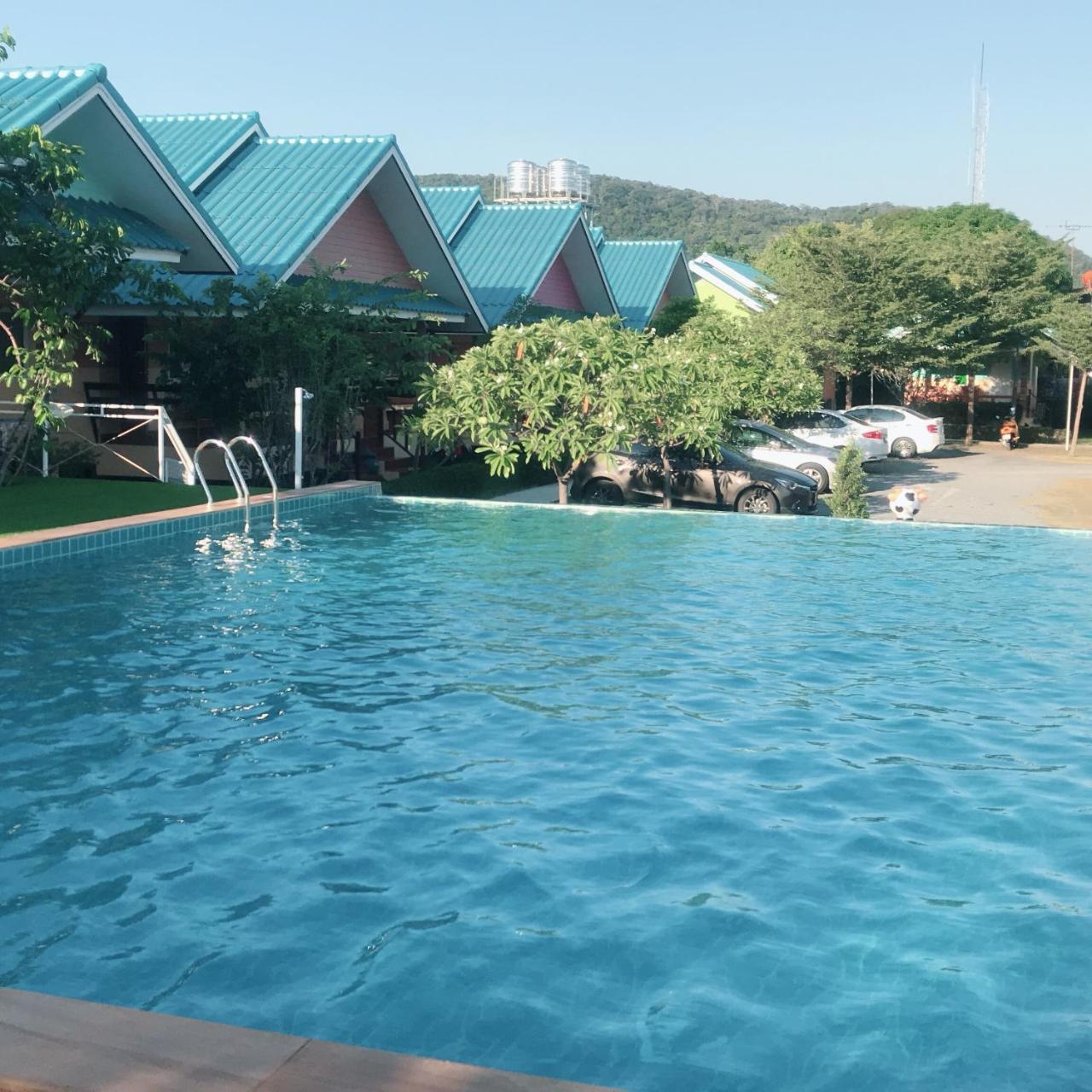 Sangtong Beach Resort Лаем-Синг Экстерьер фото