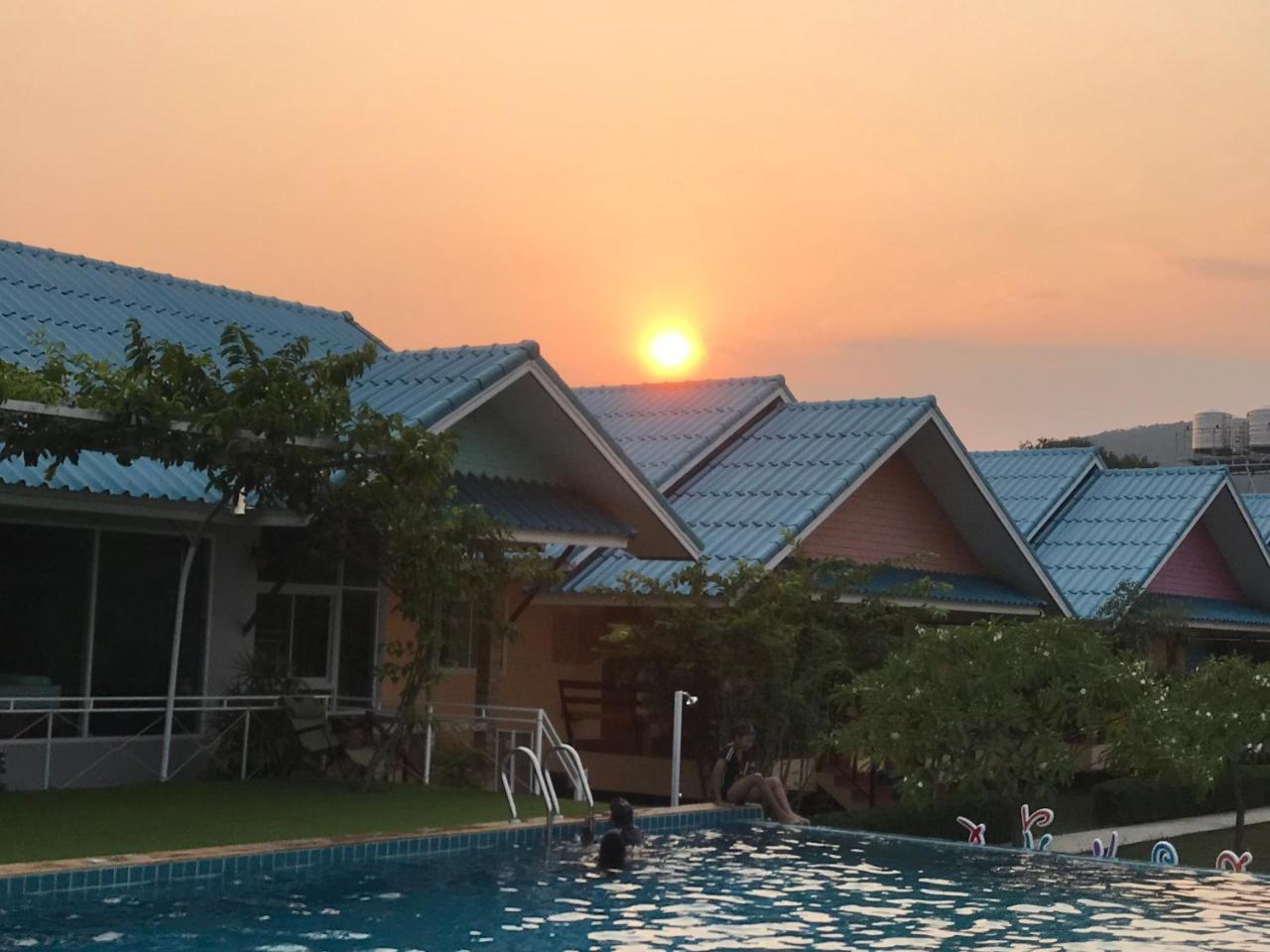Sangtong Beach Resort Лаем-Синг Экстерьер фото